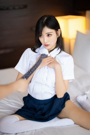 暴躁少女CSGO视频