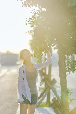 维修工人的绝遇 视频